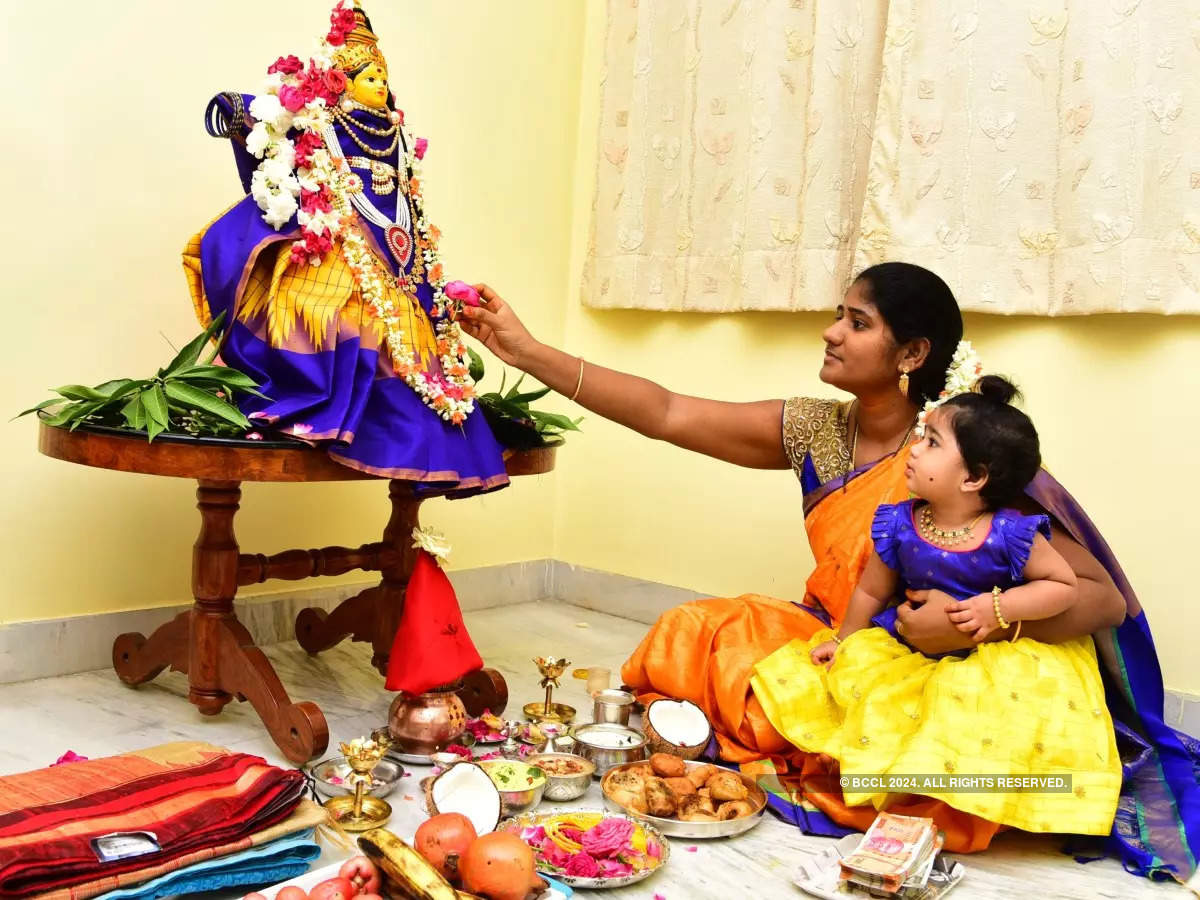 ಸ್ತ್ರೀ ಯಾವ ದಿನದಂದು ಉಪವಾಸವಿದ್ದರೆ ಕುಟುಂಬದಲ್ಲಿ ಸುಖ ಸಂತೋಷಗಳು ಉಂಟಾಗುತ್ತವೆ..?